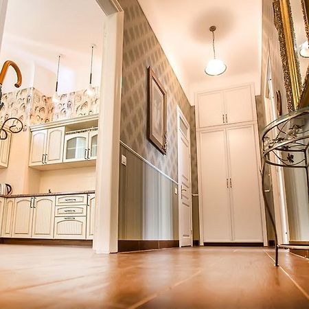 Gorgeous Apartments In Historical Center Of Lvov Εξωτερικό φωτογραφία