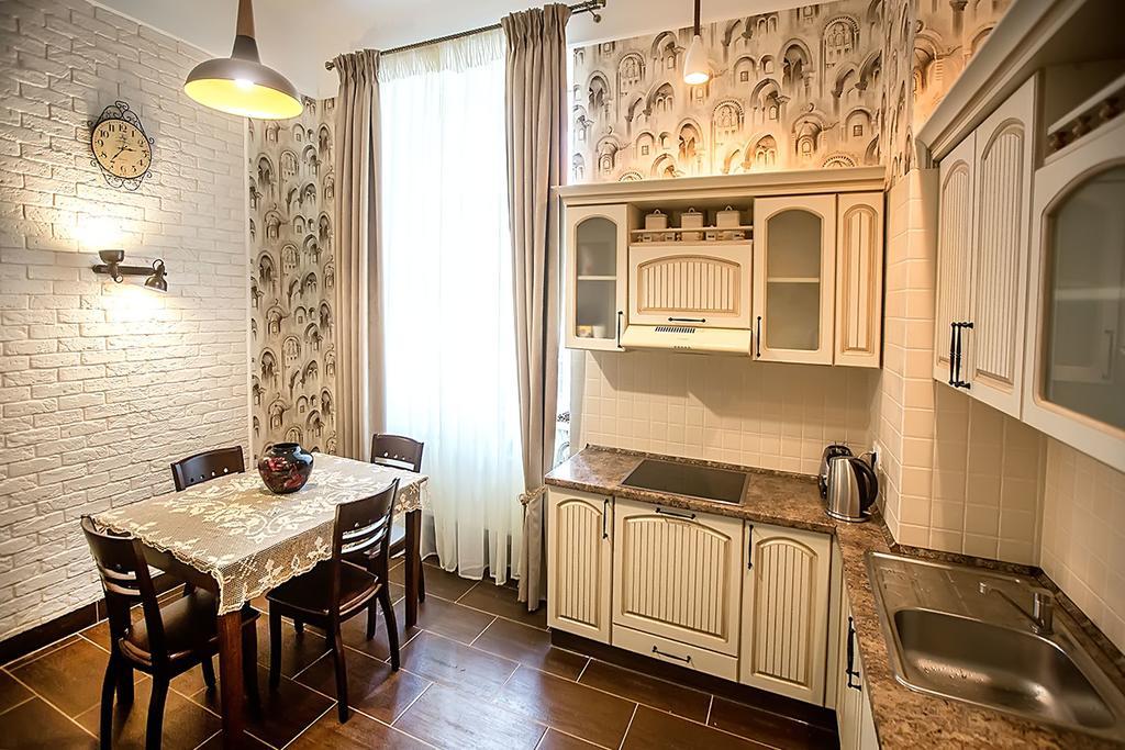 Gorgeous Apartments In Historical Center Of Lvov Εξωτερικό φωτογραφία