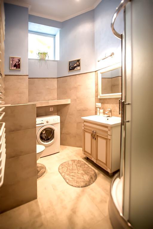 Gorgeous Apartments In Historical Center Of Lvov Εξωτερικό φωτογραφία