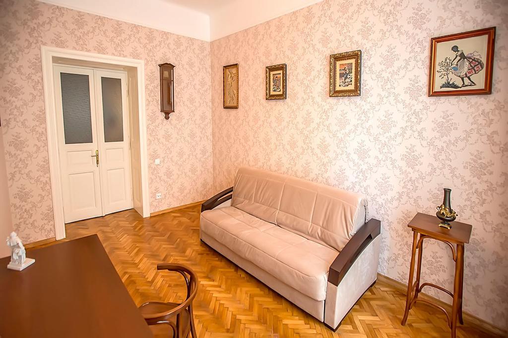 Gorgeous Apartments In Historical Center Of Lvov Εξωτερικό φωτογραφία